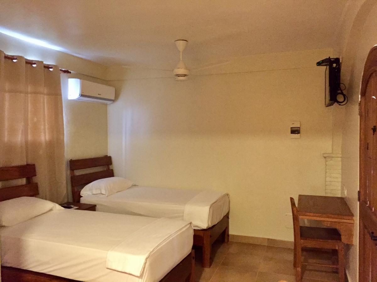 Hotel Yamili 蓬塔卡纳 外观 照片